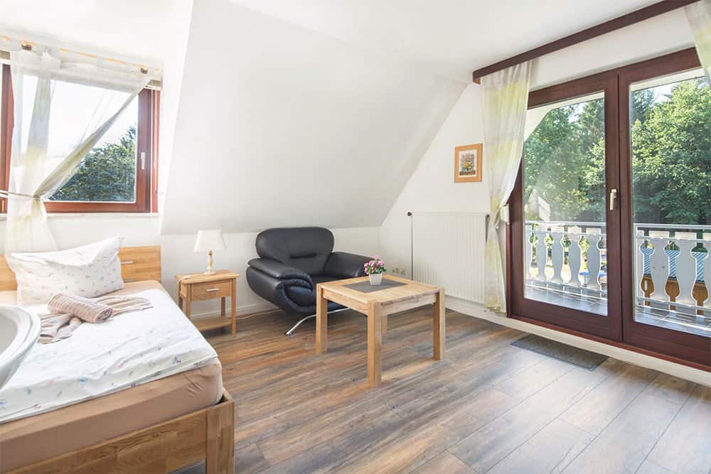 Monteurszimmer mit Balkon Monteurszimmer mit großzügigem Balkon